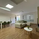 Casa Mares *